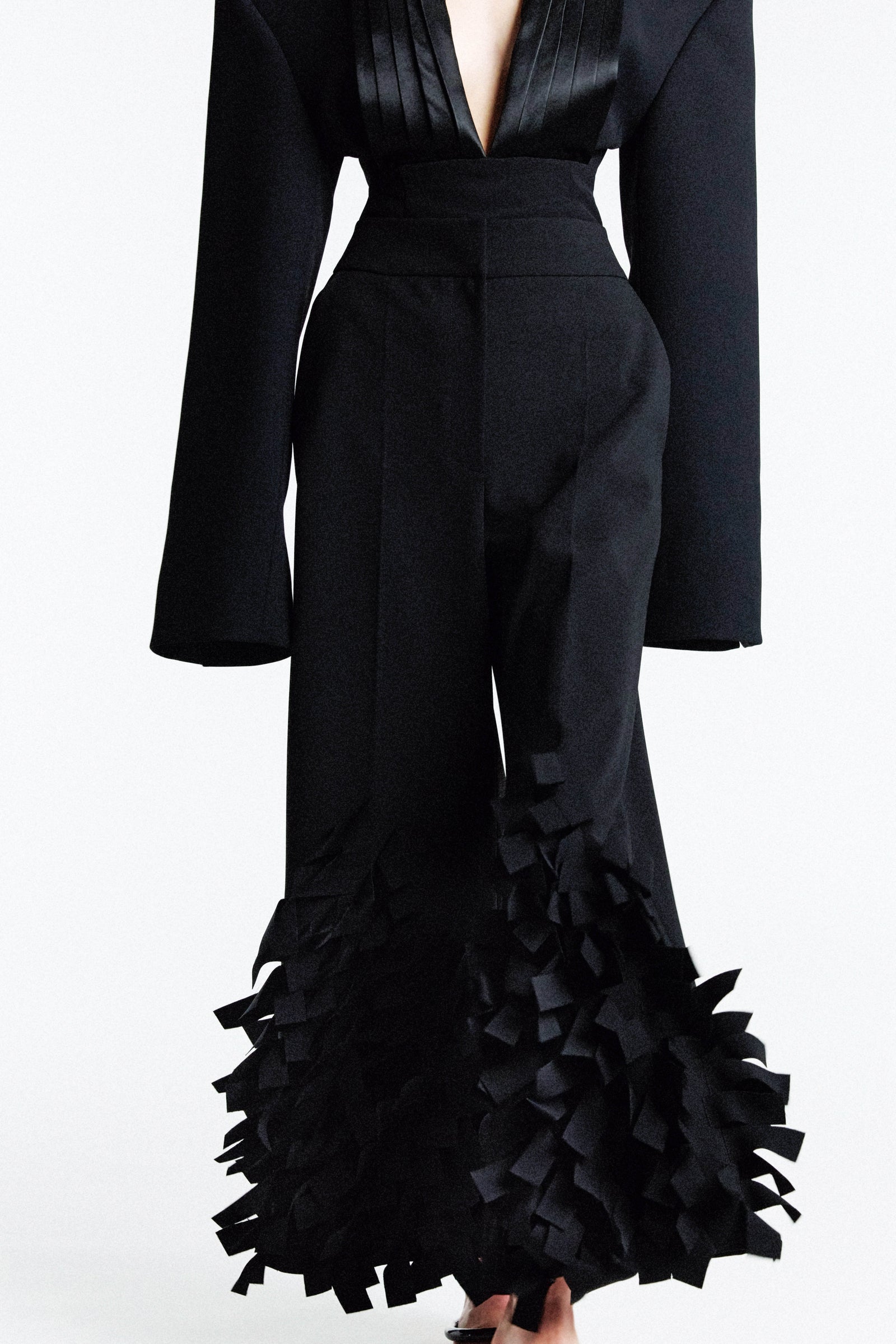 ＜A.W.A.K.E. MODE＞ノット バックオープン トップ Homepage | Luxury Womenswear | A.W.A.K.E. MODE