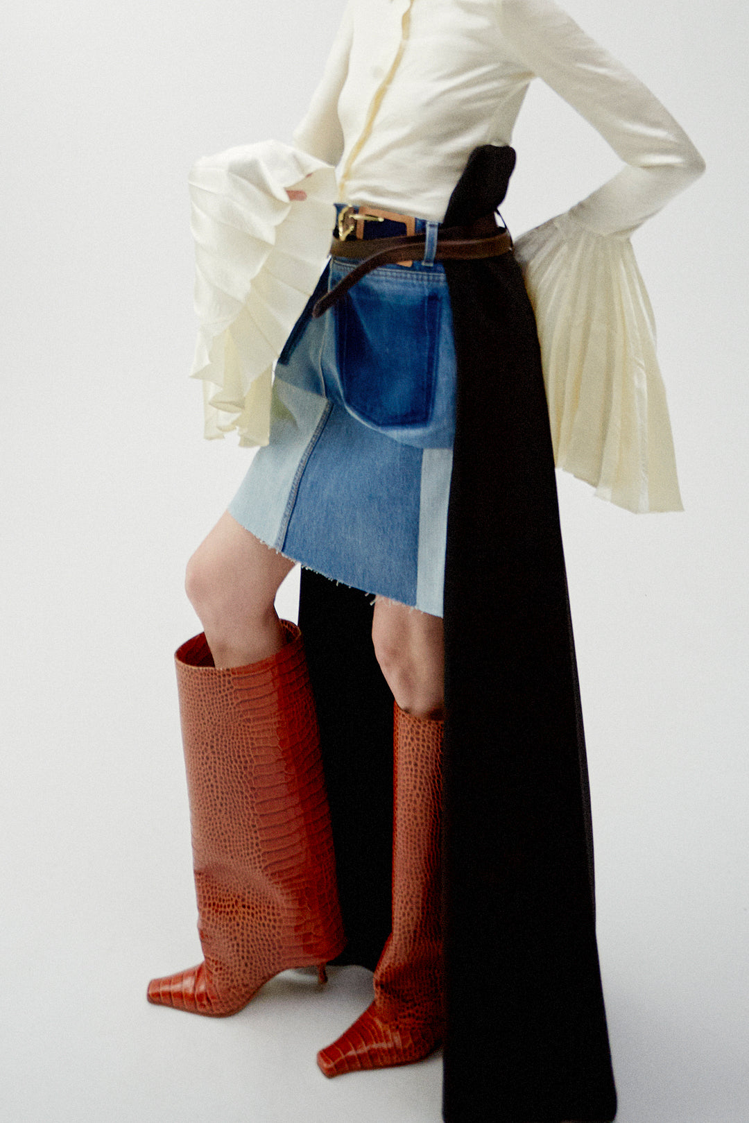 Dana Alta Croc-Effect Kitten Heel Cylinder Boot Croc