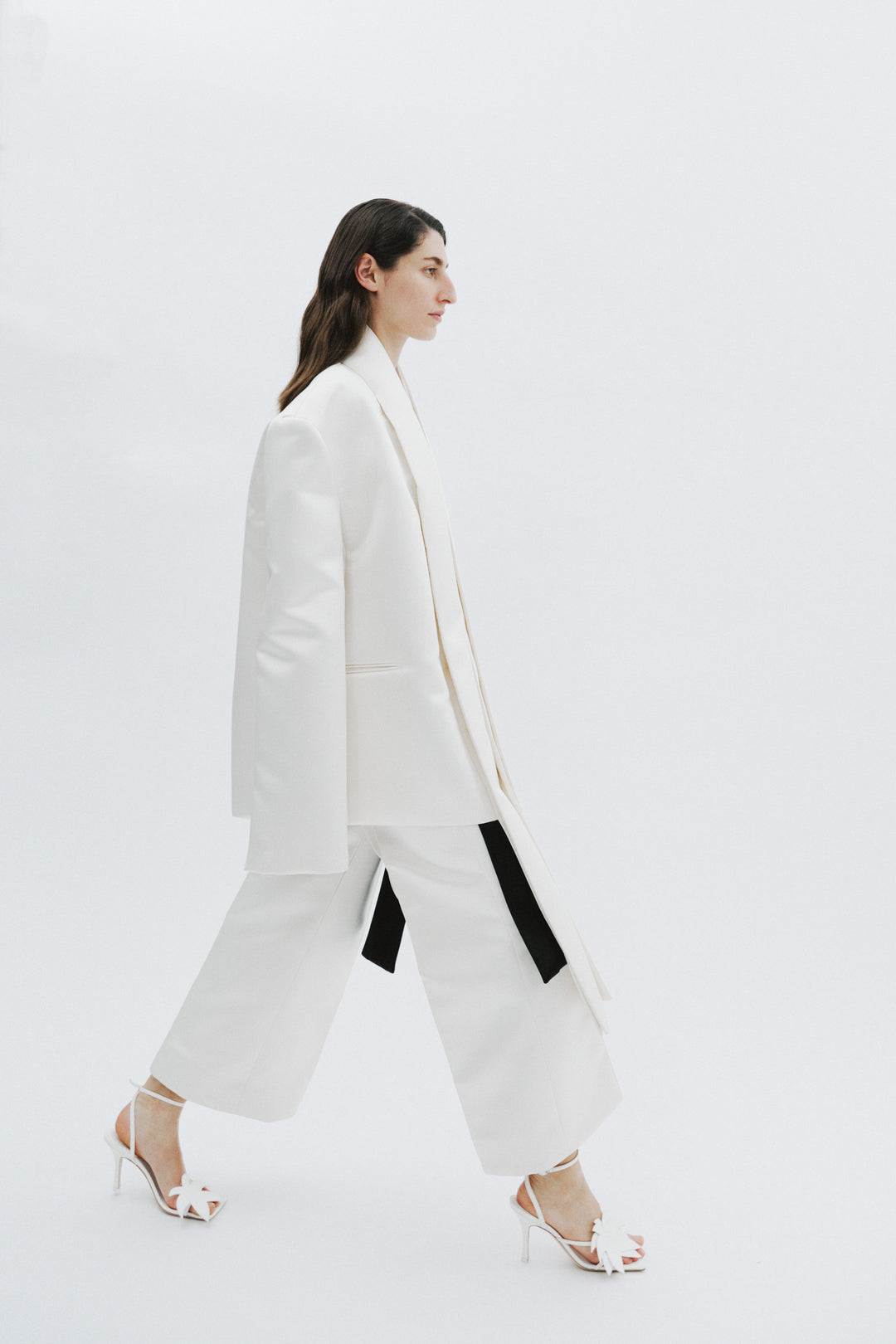 Delta Palma White