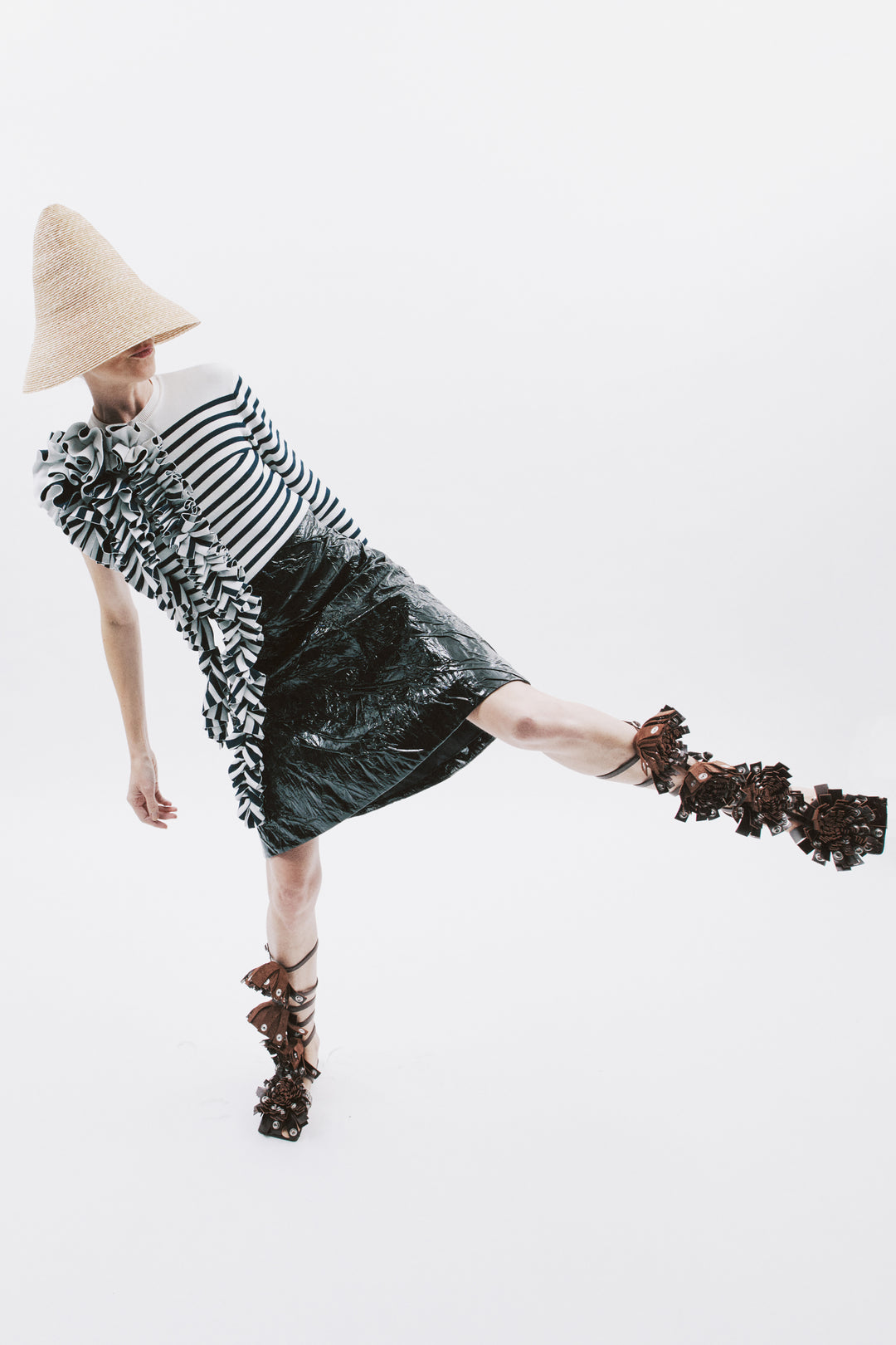 Knitted Fitted Top With Ruffle White Navy Striped