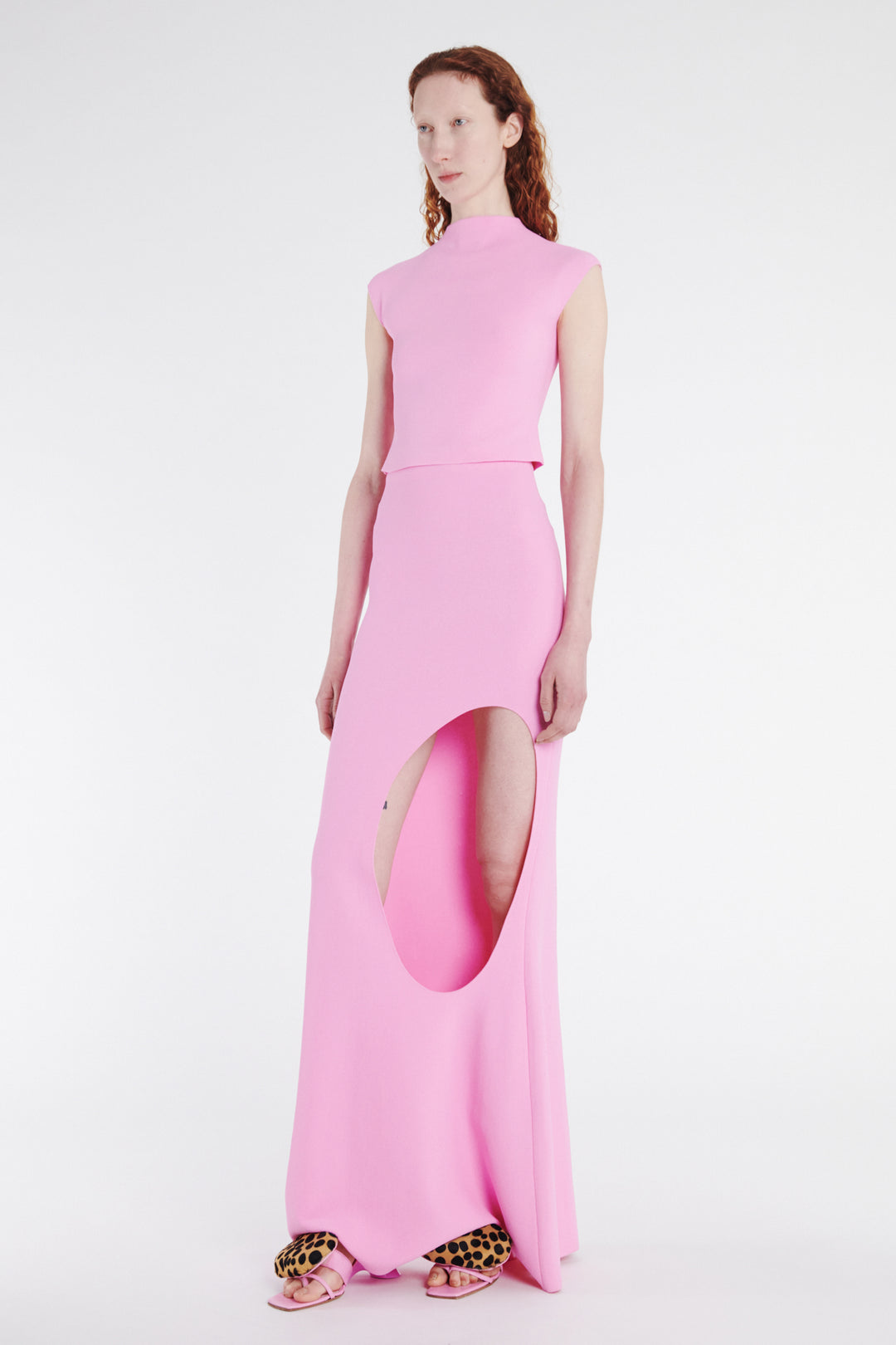 Knitted Flared Skirt With Cut Out Pink