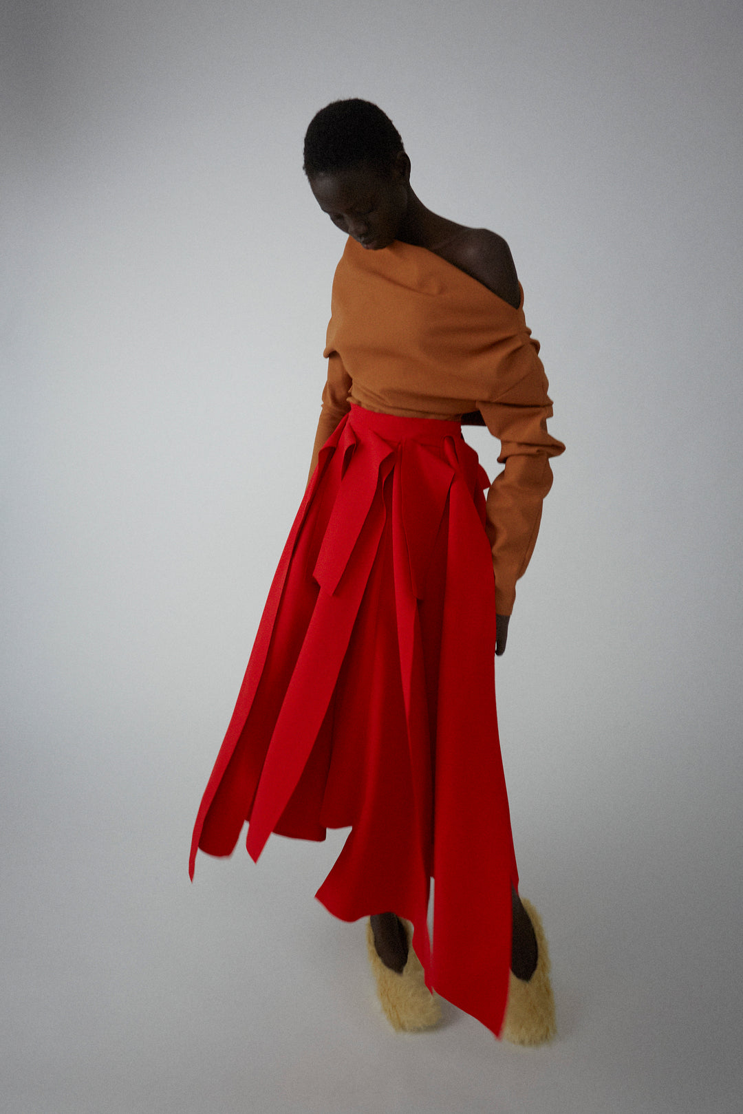 公式サイト Multiple Womenswear Luxury | Red Skirt Panels Asymmetric スカート