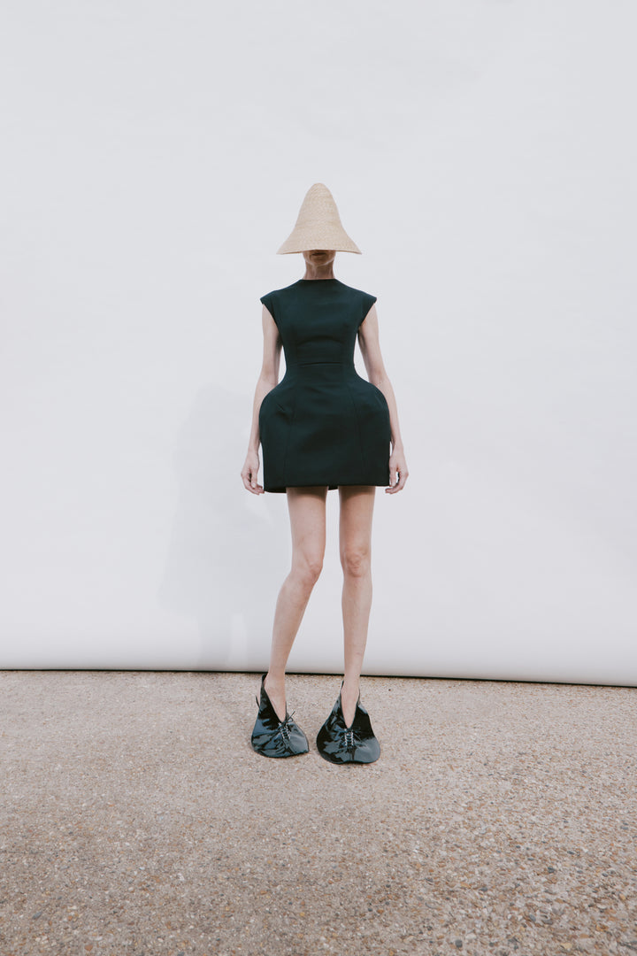 Closed Neckline Sculpted Swan Dress Black