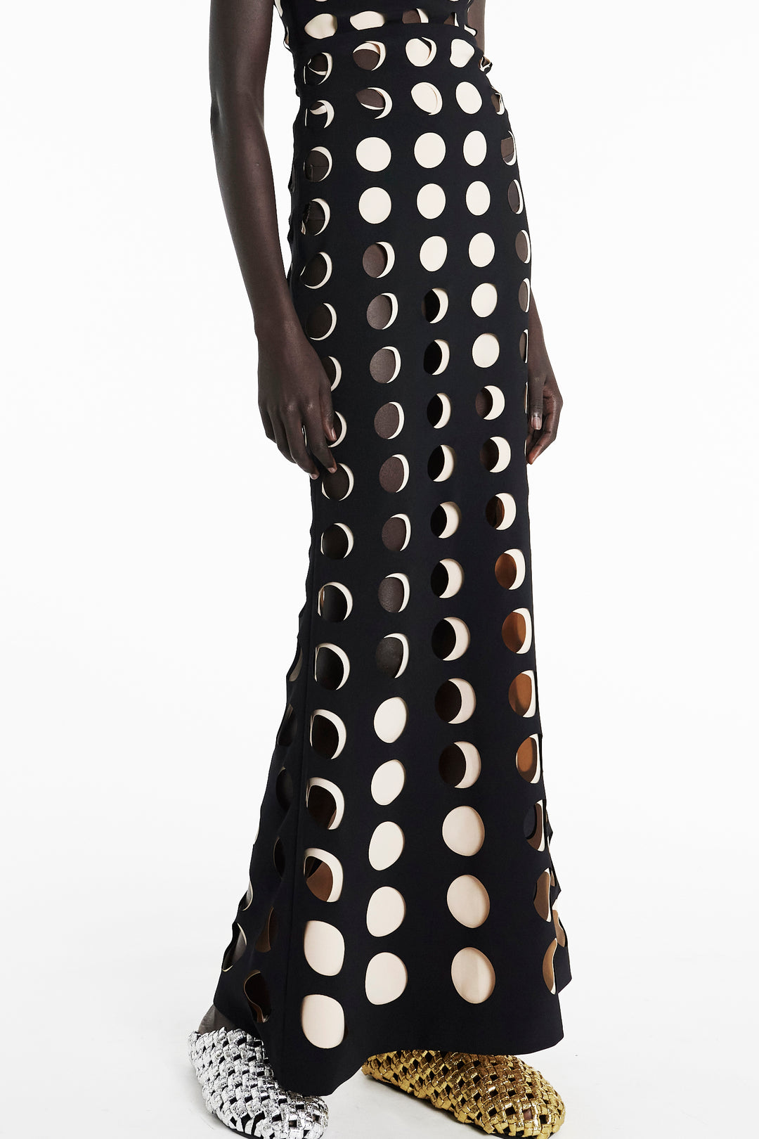 Layered Circular Cutouts Skirt Black Nude