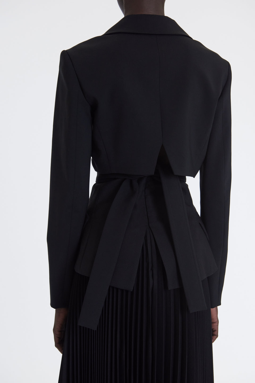 Cropped Wrap Around Jacket With Ties Black