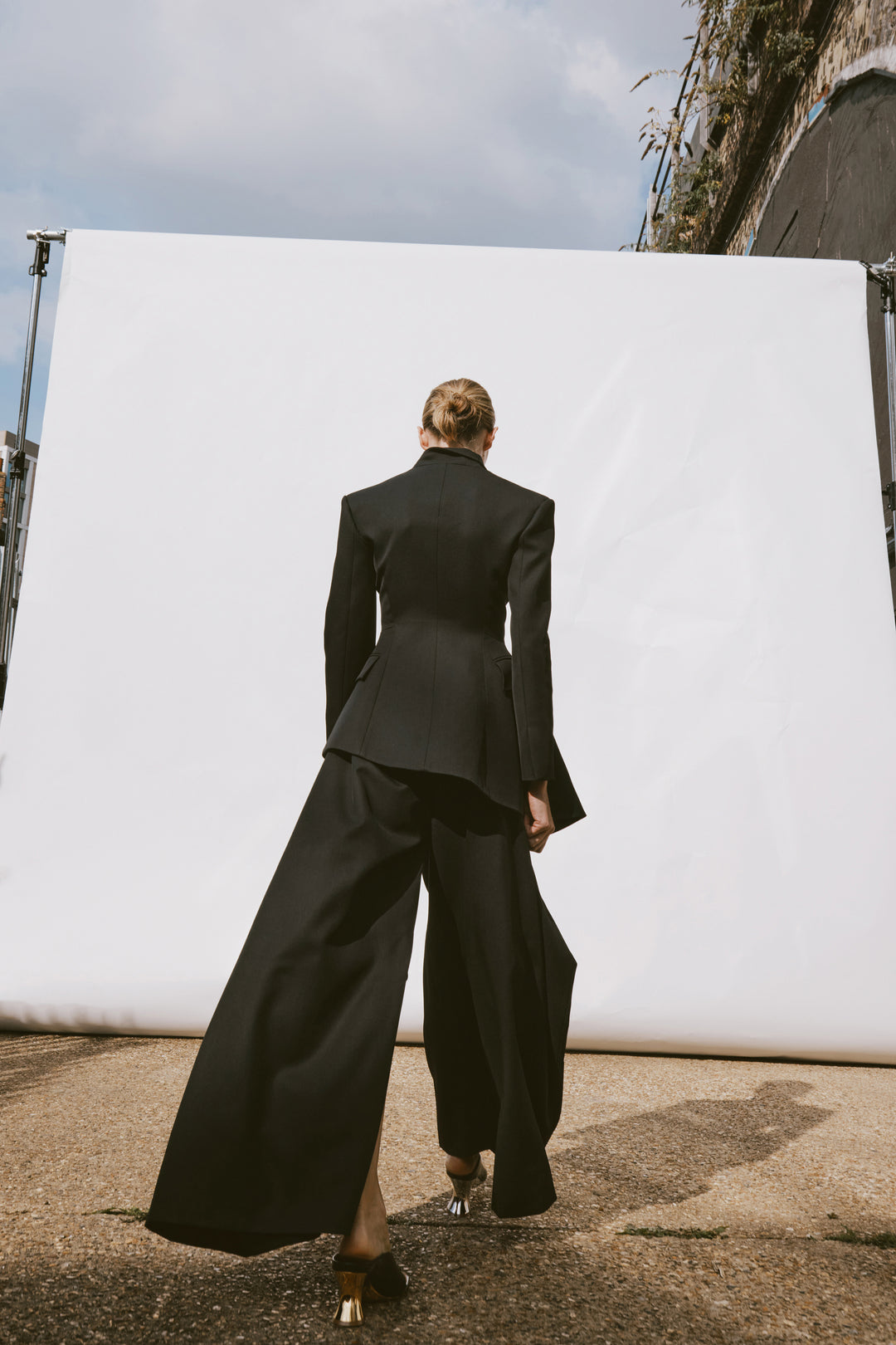 Slit Knee Trousers Black