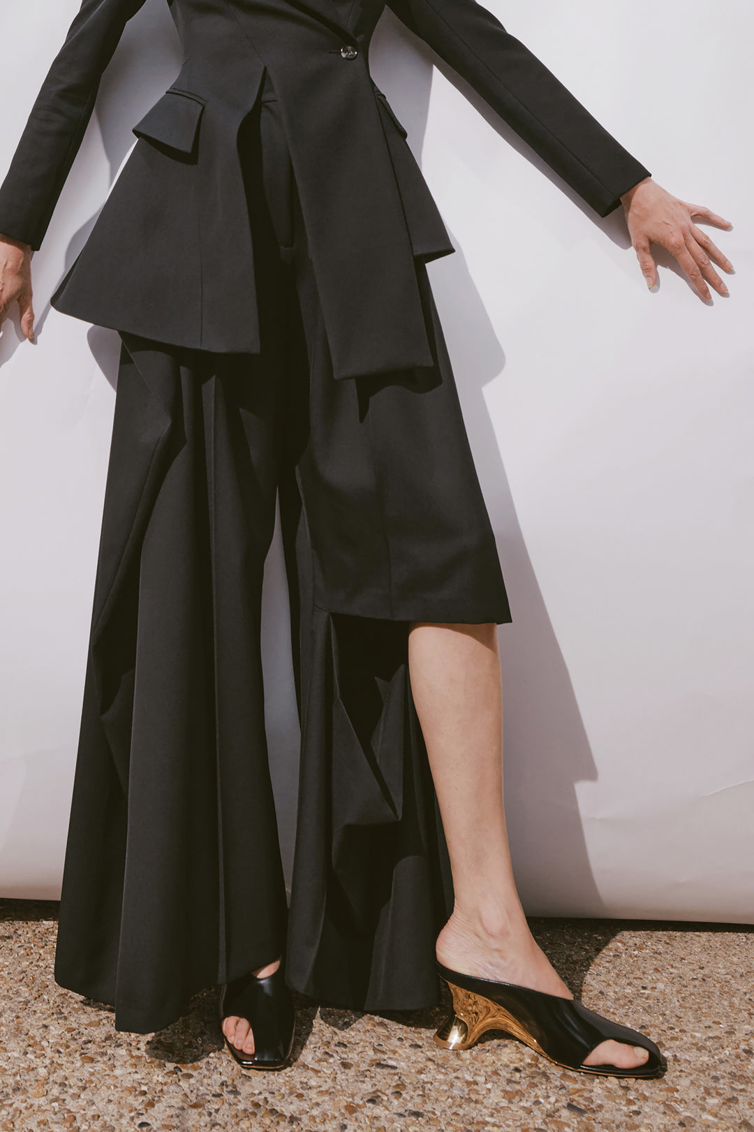 Slit Knee Trousers Black