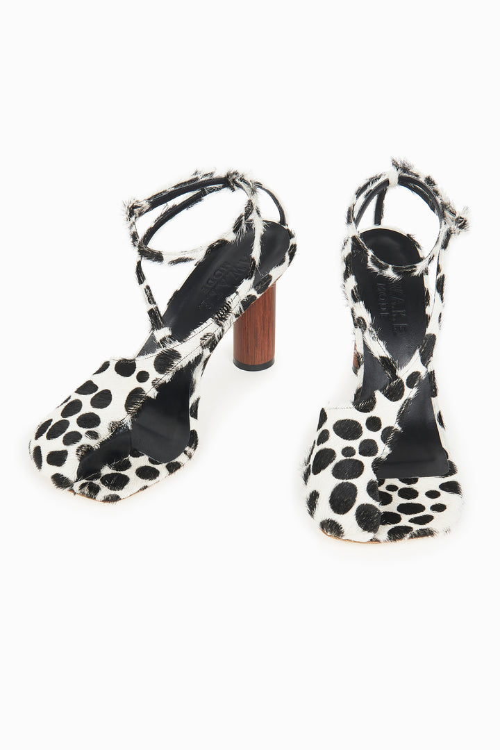 Christine Pony Hair Black White