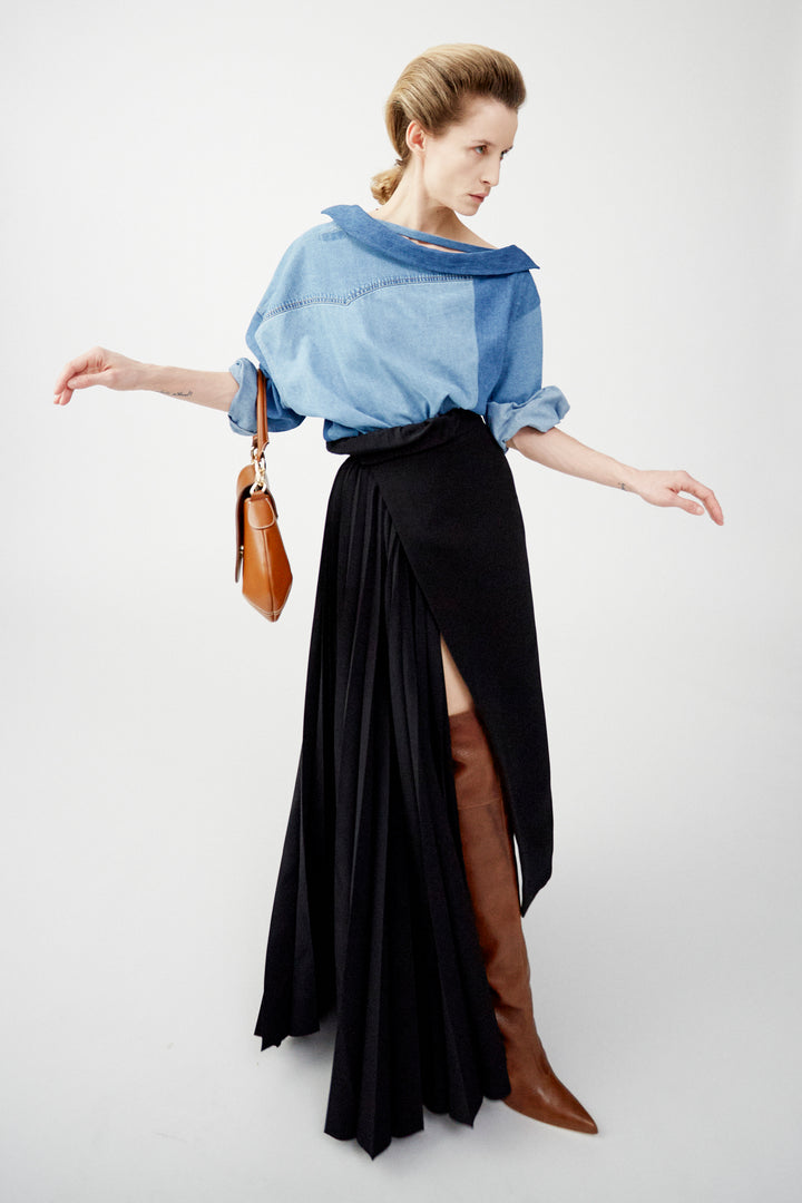 Skirt With Pleated Insert Black