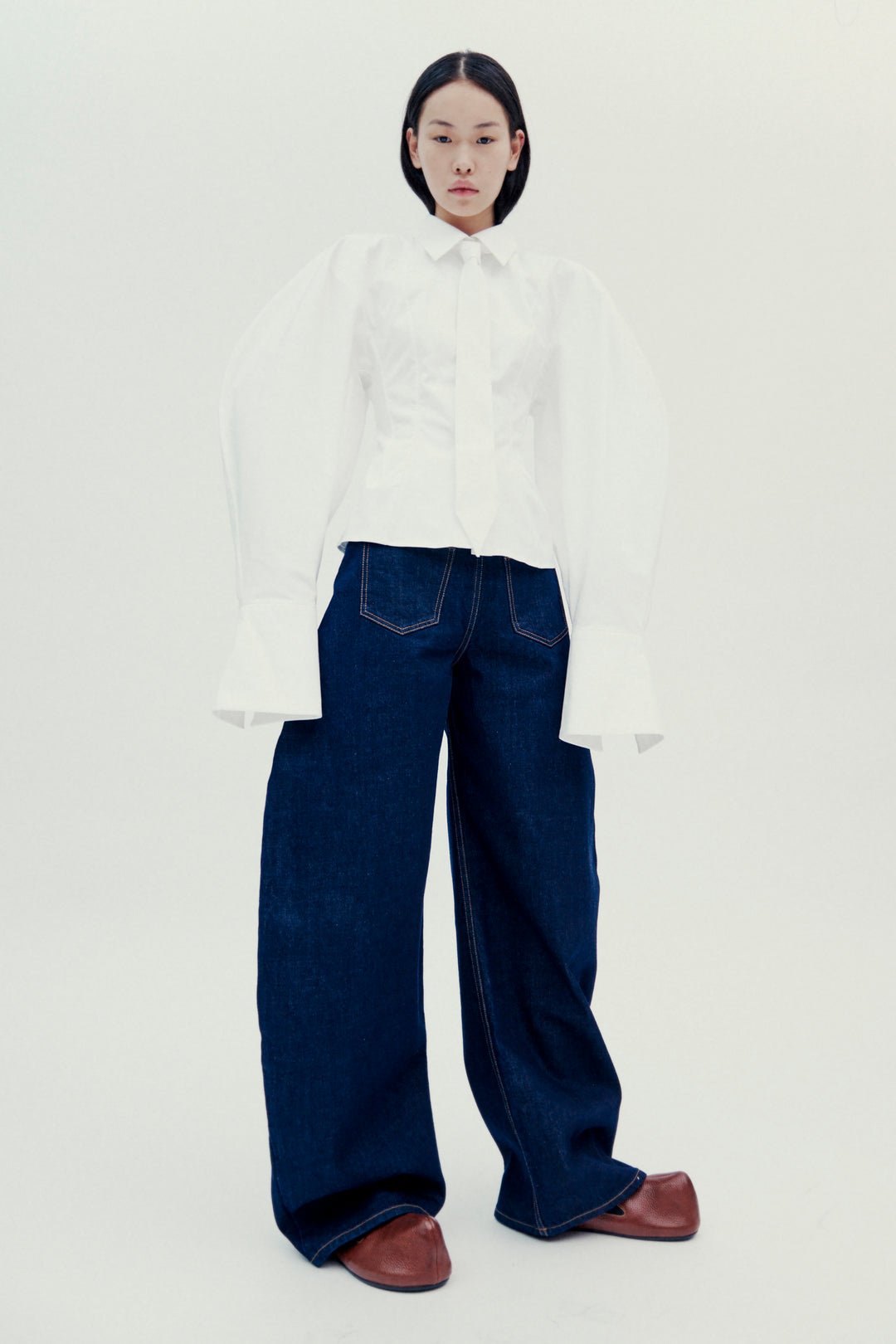 Rounded Jeans Indigo Rinse Wash