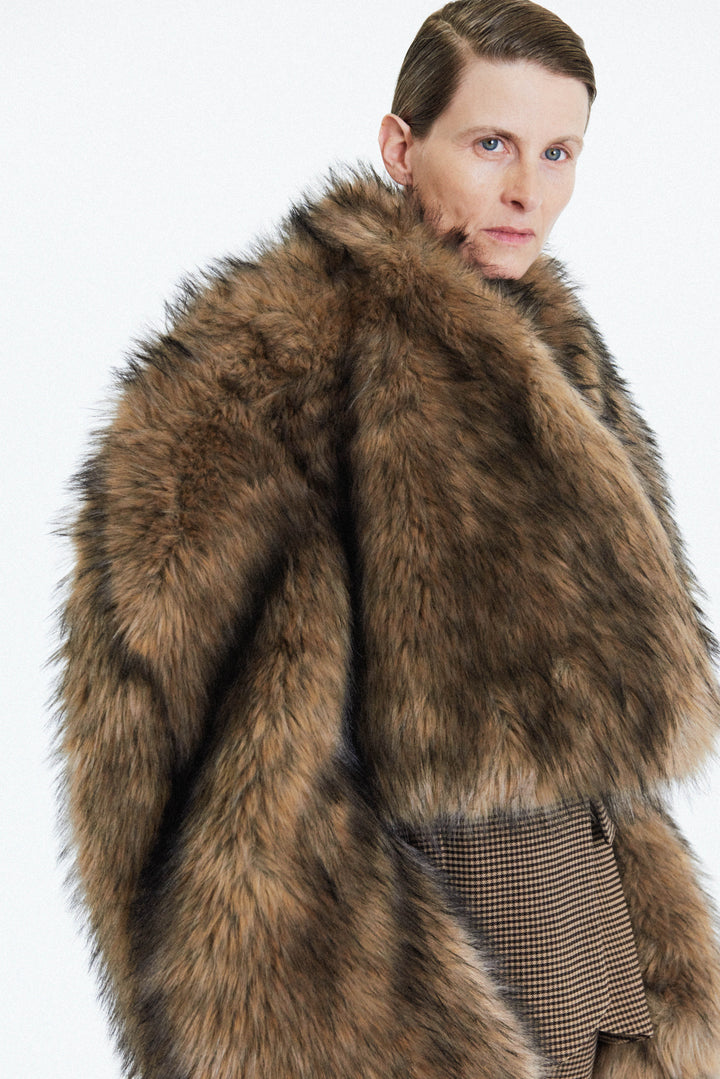 Rounded Sleeve Cropped Faux Fur Jacket Brown