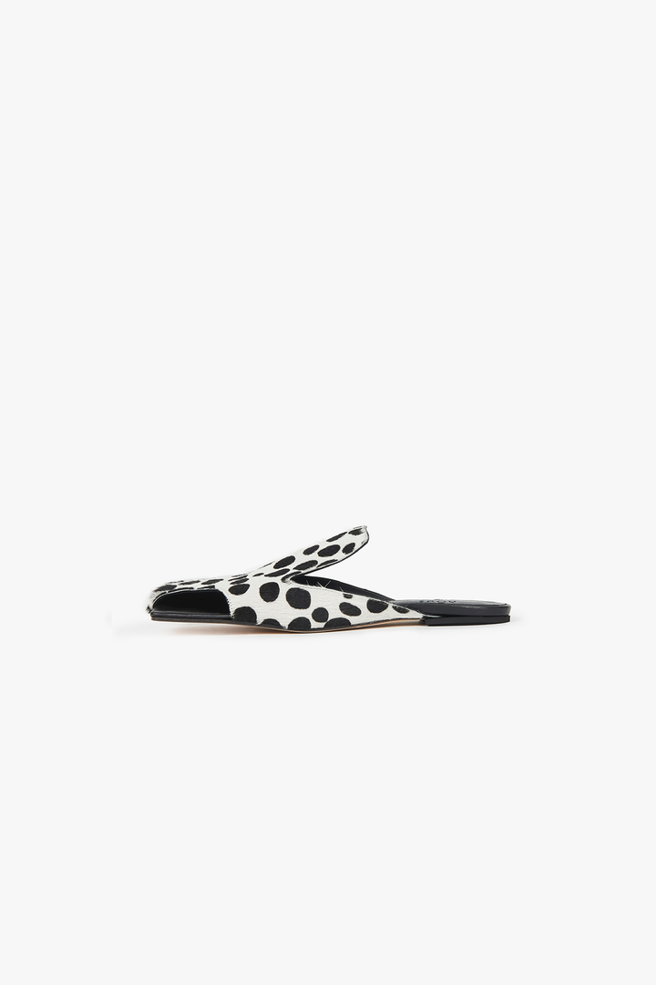 Tim Mule Black White