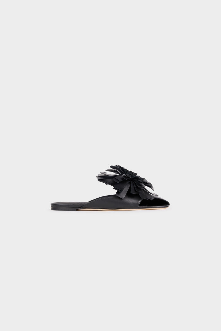 Tim Open Toe Shoes With Pom-Poms Black