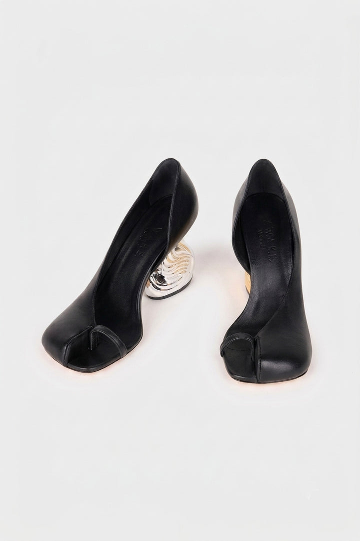 Christine Cousin Shoes With Swan Heel Black Silver Gold