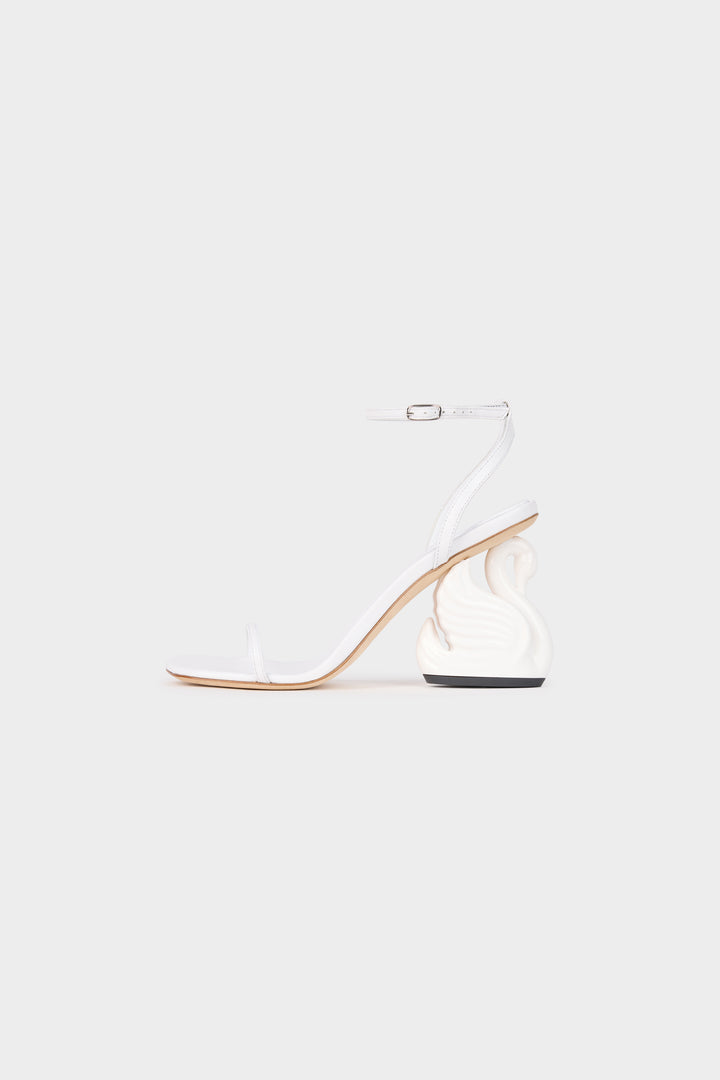Beta Shoes With Swan Heel White