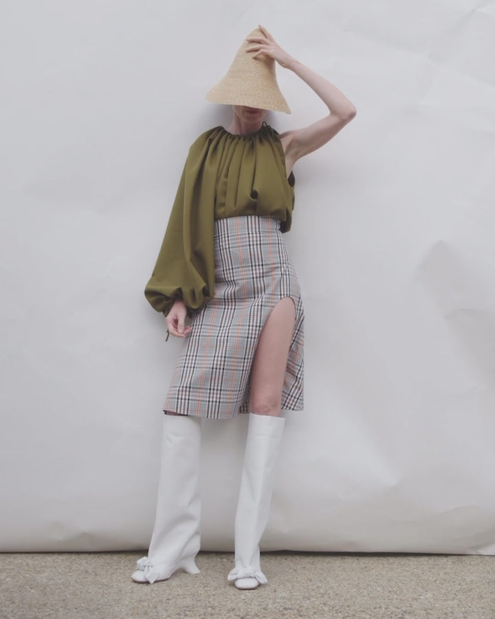 One-Sleeve Voluminous Top Khaki Green